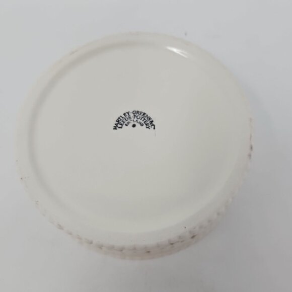 Vintage Hartley Greens Creamware Wine Bottle Coaster Diamond Pierce Cut 4.5" - Picture 6 of 6